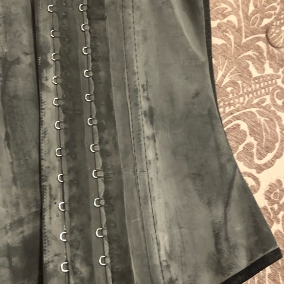 Ann Chery 2025 2 Hook Medium Waist Trainer - Picture 4 of 6